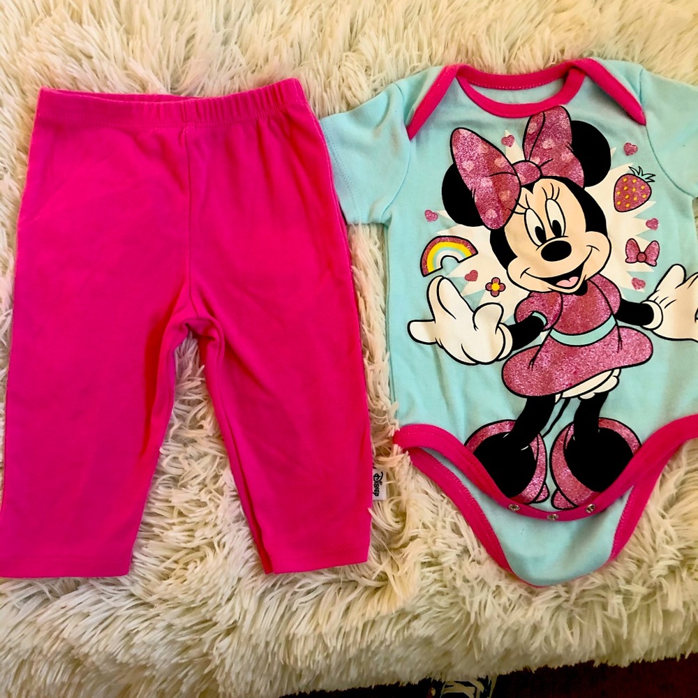 Disney baby 6-9 month onesie and pants